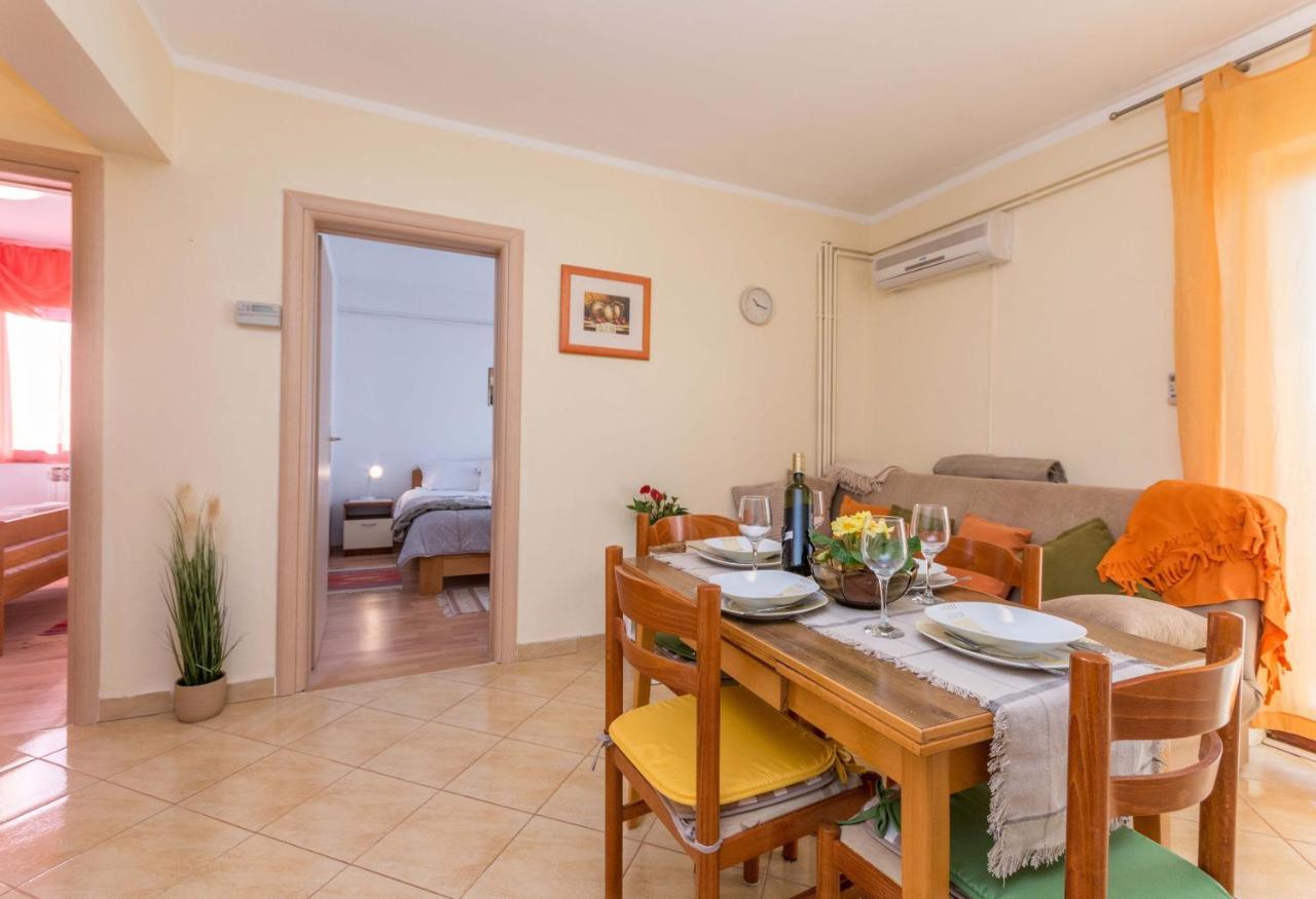 Ferienwohnung Savic Biograd Weißenburg Exterior foto