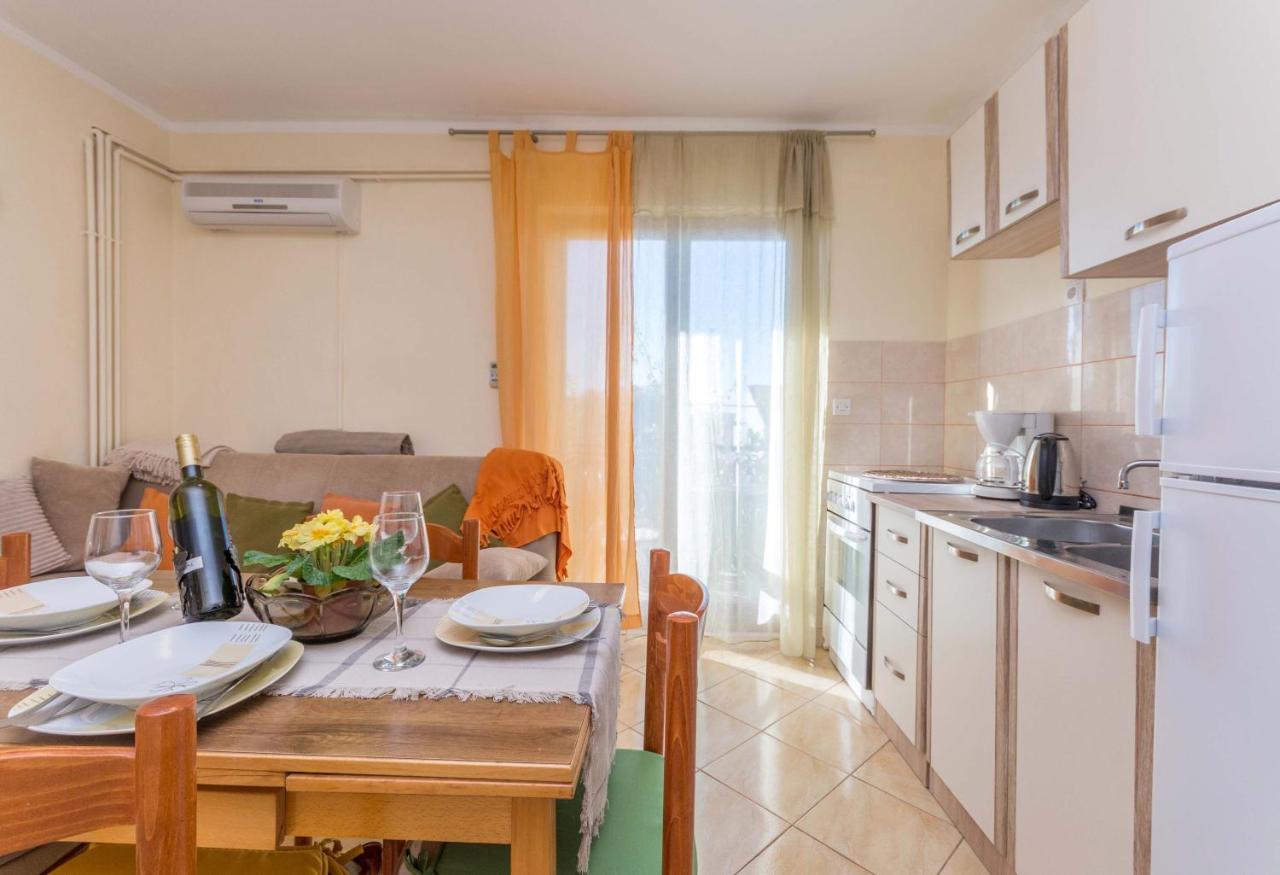 Ferienwohnung Savic Biograd Weißenburg Exterior foto