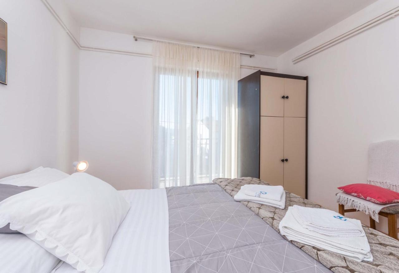Ferienwohnung Savic Biograd Weißenburg Exterior foto